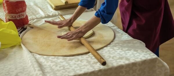 Проект 40 девушек в этнокомплексе Супара - Sputnik Кыргызстан