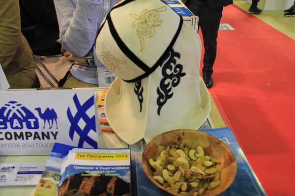 Чего туристы ждут от Кыргызстана? Репортаж с выставки в Москве - Sputnik Кыргызстан