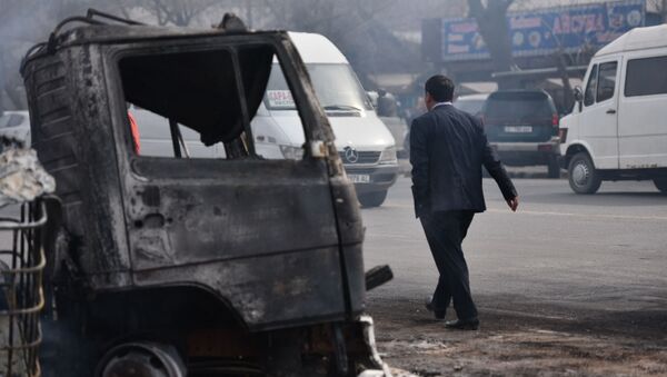 Тушение  крупного пожара на западе Бишкека - Sputnik Кыргызстан