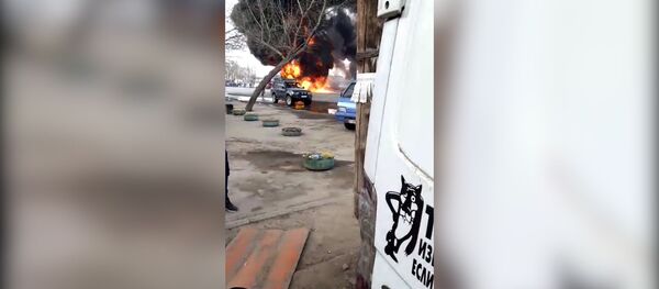 Моменты взрывов в Бишкеке попали на видео — крупный пожар в столице - Sputnik Кыргызстан