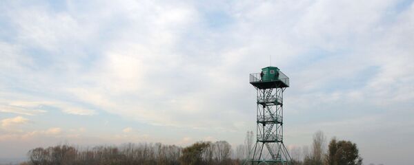 Ситуация на кыргызско-таджикском участке границы - Sputnik Кыргызстан