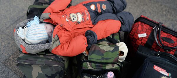 Программа помощи в усыновлении Поезд надежды в Бурятии Программа помощи в усыновлении Поезд надежды в Бурятии - Sputnik Кыргызстан