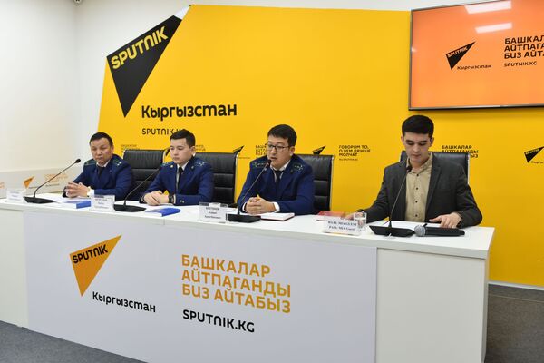 Пресс-конференция Генпрокуратура о контрабанде, должностных и особо тяжких преступлениях - Sputnik Кыргызстан