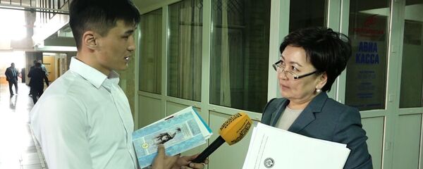 Окуу китептери эмнеге Индия, Италия, Вьетнамдан басылат? Министр менен чуулуу маек - Sputnik Кыргызстан