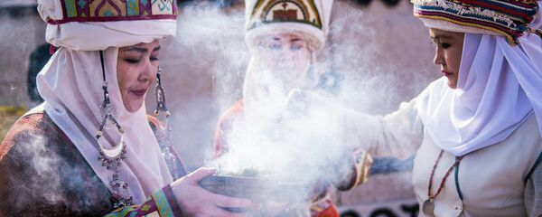 Празднование Нооруза на площади Ала-Тоо в Бишкеке - Sputnik Кыргызстан