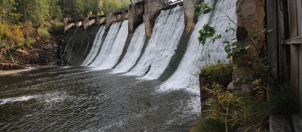 Малая гидроэлектростанция. Архивное фото - Sputnik Кыргызстан