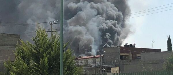 Вззыв  на складе фейерверков в Чимальуакане - Sputnik Кыргызстан