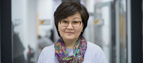 Специалист по связям с общественностью Центра оценки образования и методов обучения (ЦООМО) Чинара Батракеева - Sputnik Кыргызстан