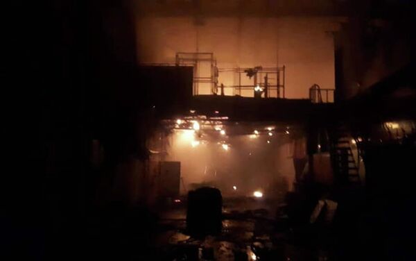 Пожар в мебельном цеху в Бишкеке потушили в 23:25 - Sputnik Кыргызстан