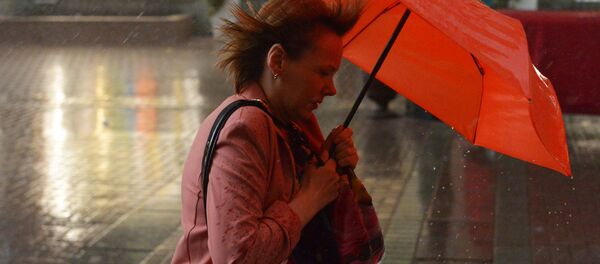 Дождь в Москве - Sputnik Кыргызстан