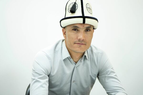 Ат издеп Аравияны түрө кыдырдык. Кыргыздардын фестивалдагы кызыктуу окуялары - Sputnik Кыргызстан