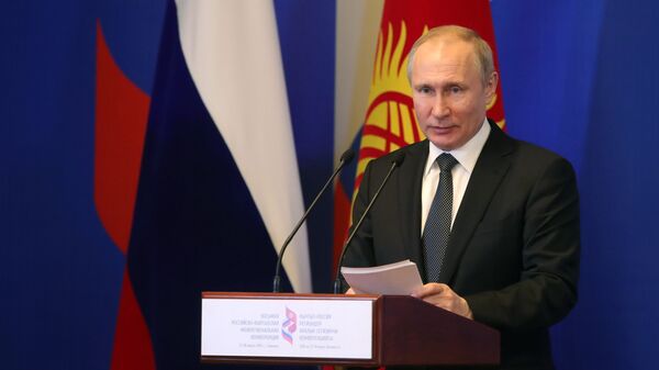 Глава России Владимир Путин. Архивное фото - Sputnik Кыргызстан