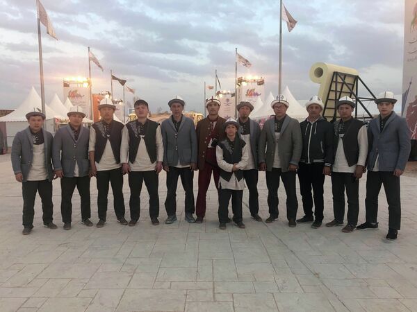 Ат издеп Аравияны түрө кыдырдык. Кыргыздардын фестивалдагы кызыктуу окуялары - Sputnik Кыргызстан