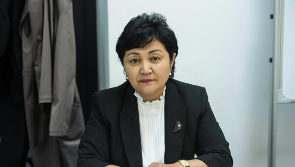 Руководитель одного из отделов Управления образования мэрии Гульмира Акматова - Sputnik Кыргызстан