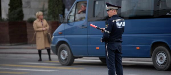 Работа ГУОБДД в Бишкеке - Sputnik Кыргызстан