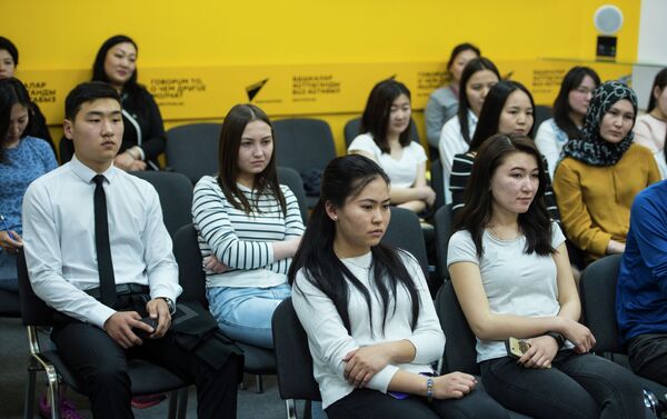 Эксперты рассказали студентам бишкекских вузов о креативной экономике - Sputnik Кыргызстан