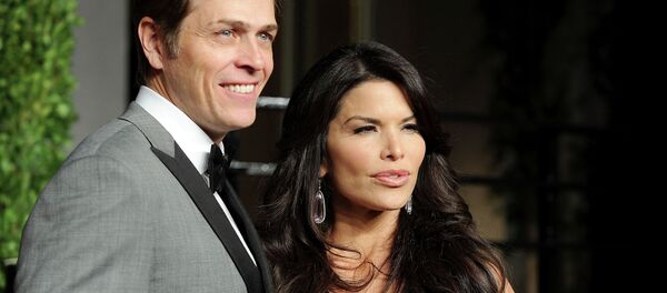 Патрик Уайтселл и Лорен Санчес прибывают на Оскар вечеринку Vanity Fair - Sputnik Кыргызстан