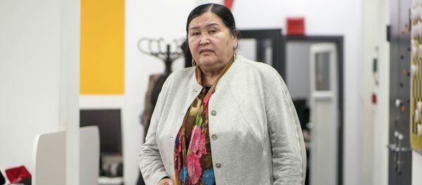 Экс-депутат ЖК V созыва Садырбаева Гуласал Экс-депутат ЖК V созыва Садырбаева Гуласал - Sputnik Кыргызстан