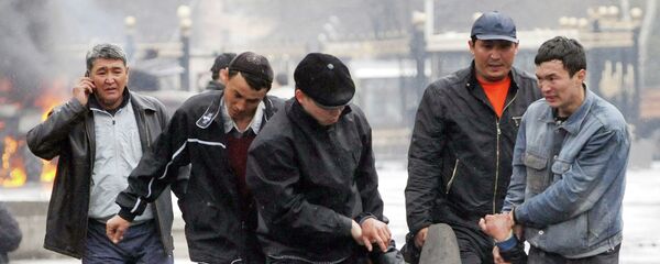 Апрельская народная революция 2010 — года - Sputnik Кыргызстан