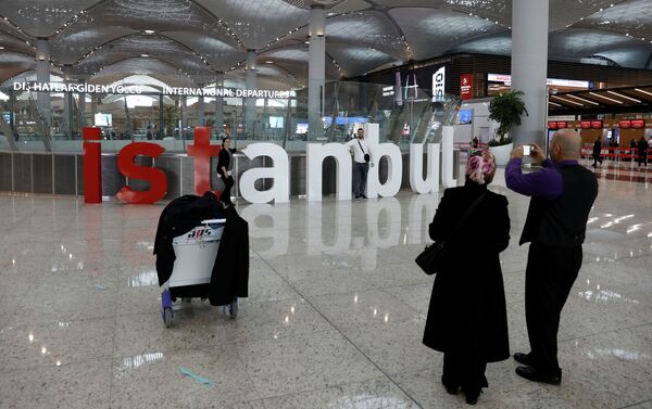 Түркиянын Стамбул шаарына жаңы салынган Стамбул аэропорту 7-апрелден тарта толук ишке киргенин Hurriyet басылмасы жазды - Sputnik Кыргызстан
