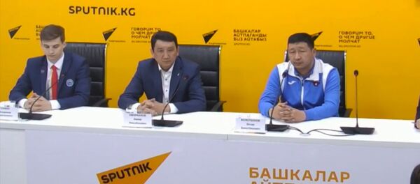 Федерация хоккея КР о скандале при отборе на ЧМ — прямой эфир - Sputnik Кыргызстан