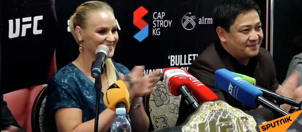 Пресс-конференция Валентины Шевченко в Бишкеке — прямой эфир - Sputnik Кыргызстан