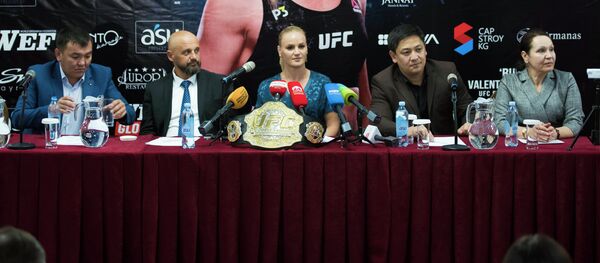 Пресс-конференция чемпионки UFC Валентины Шевченко в Бишкеке - Sputnik Кыргызстан
