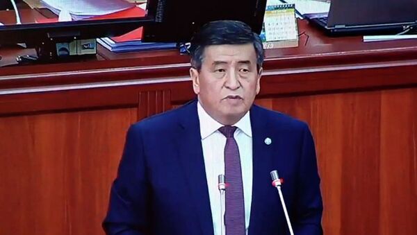 Жээнбеков выступает в парламенте — прямой эфир - Sputnik Кыргызстан