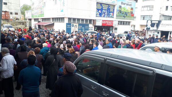 Митинг продавцов на территории Ошского рынка  - Sputnik Кыргызстан