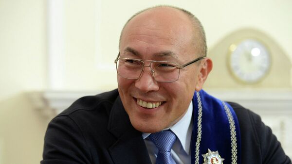 Кыргызстандан чыккан гандболчу Талант Дүйшөбаев. Архив - Sputnik Кыргызстан