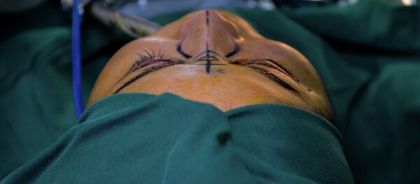 Медицинская косметологическая больнице Хуамей - Sputnik Кыргызстан