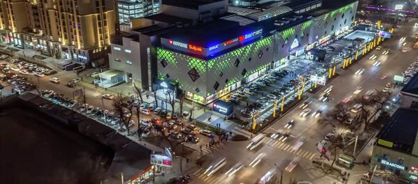 Невероятно красиво! Ночной Бишкек сняли в ускоренном режиме — видео с дрона - Sputnik Кыргызстан