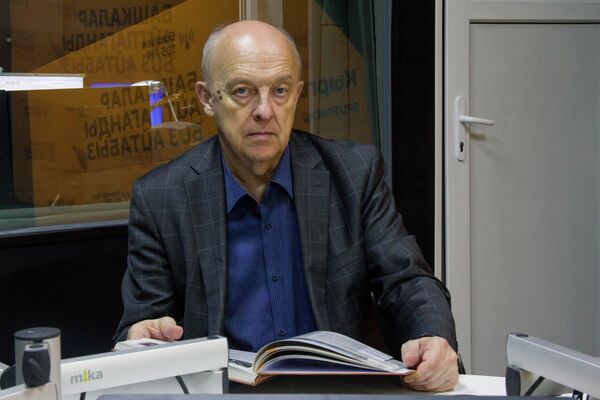 Маданият, экономика, билим берүү тармагын камтыган эриш-аркак жылы. Пикирлер - Sputnik Кыргызстан