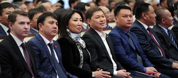 Экс-премьер-министр КР Сапар Исаков. Архивное фото Экс-премьер-министр КР Сапар Исаков. Архивное фото - Sputnik Кыргызстан