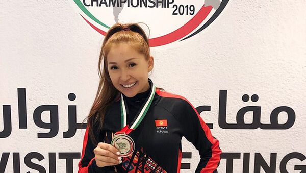Отечественная спортсменка Малика Боотаева завоевала серебряную медаль на Чемпионате мира по джиу-джитсу - Sputnik Кыргызстан