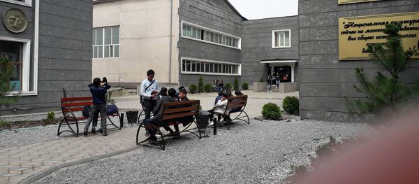 Комплекс-лицей № 1 имени Чингиза Айтматова в Новопокровке Комплекс-лицей № 1 имени Чингиза Айтматова в Новопокровке - Sputnik Кыргызстан