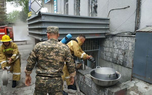 Пострадавших нет, людей вовремя эвакуировали - Sputnik Кыргызстан