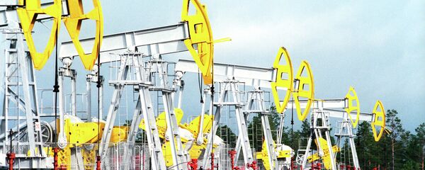 Нефтекачалки. Архивное фото Нефтекачалки. Архивное фото - Sputnik Кыргызстан