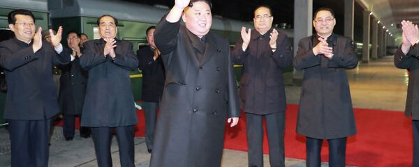 Глава Северной Кореи Ким Чен Ын отправляется с визитом в Россию. 23 апреля 2019 года Глава Северной Кореи Ким Чен Ын отправляется с визитом в Россию. 23 апреля 2019 года - Sputnik Кыргызстан