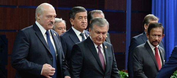 Президент Сооронбай Жээнбеков экинчи жолу өтүп жаткан Бир алкак — бир жол форумуна катышты - Sputnik Кыргызстан