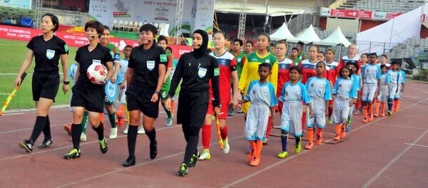 Bangamata U-19 Womens International Gold Cup 2019. Кыргызстан — Бангладеш - Sputnik Кыргызстан