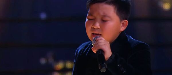 Юный казахстанец занял второе место на шоу Голос. Дети — видео выступления - Sputnik Кыргызстан