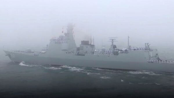 На видео сняли новый крупнейший китайский эсминец Nanchang - Sputnik Кыргызстан