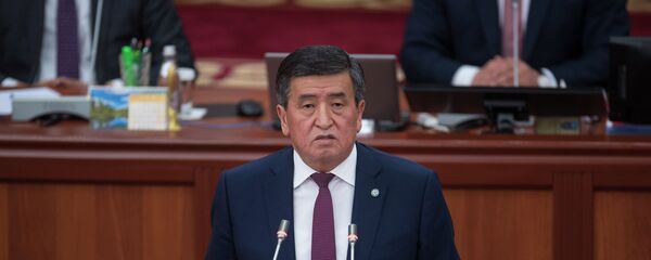 Выступление президента КР Сооронбая Жээнбекова на заседании ЖК - Sputnik Кыргызстан