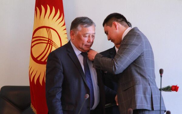 Сегодня празднуется 141-летие столицы. Награда вручается за вклад в экономическое и социально-культурное развитие Бишкека и активную общественную деятельность. - Sputnik Кыргызстан