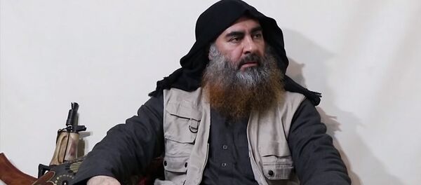 В Сети появилось первое за пять лет видео с лидером ИГ* аль-Багдади - Sputnik Кыргызстан