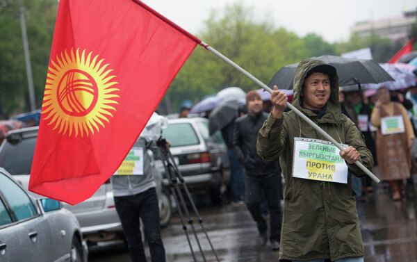 22 апреля премьер-министр Мухаммедкалый Абылгазиев поручил приостановить там все работы. - Sputnik Кыргызстан