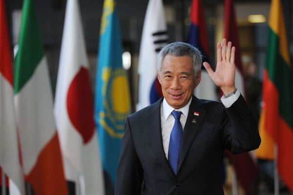 Жээнбековдон Трампка чейин... Дүйнөдөгү президенттер канча айлык алышат - Sputnik Кыргызстан