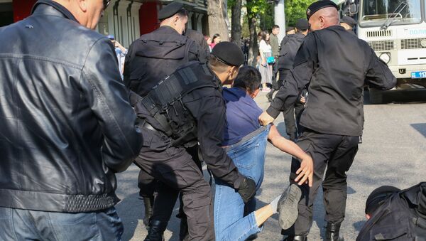 Митинг против проведения выборов президента в Алматы - Sputnik Кыргызстан