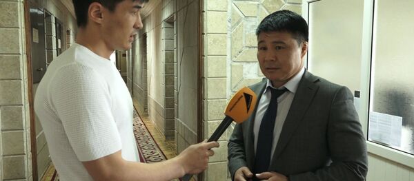 Что сказали чиновники о своем присутствии на мероприятии Матраимовых — видео - Sputnik Кыргызстан